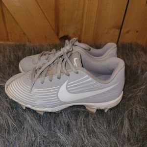 💜Youth 1.5 softball cleats